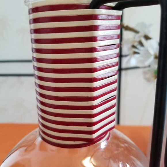 Funky MCM Pyrex Glass Carafe - Red & White Handle - Picture 2 of 4